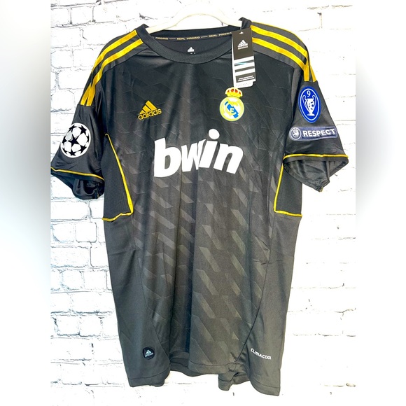 Adidas Real Madrid Ronaldo Black Gold Soccer Jersey NWT ⚽️🔥 - Picture 1 of 5
